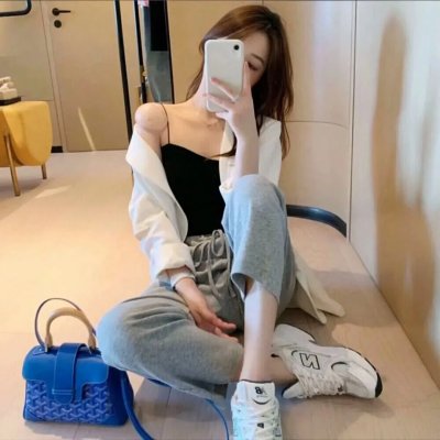 不可思议大灯泡